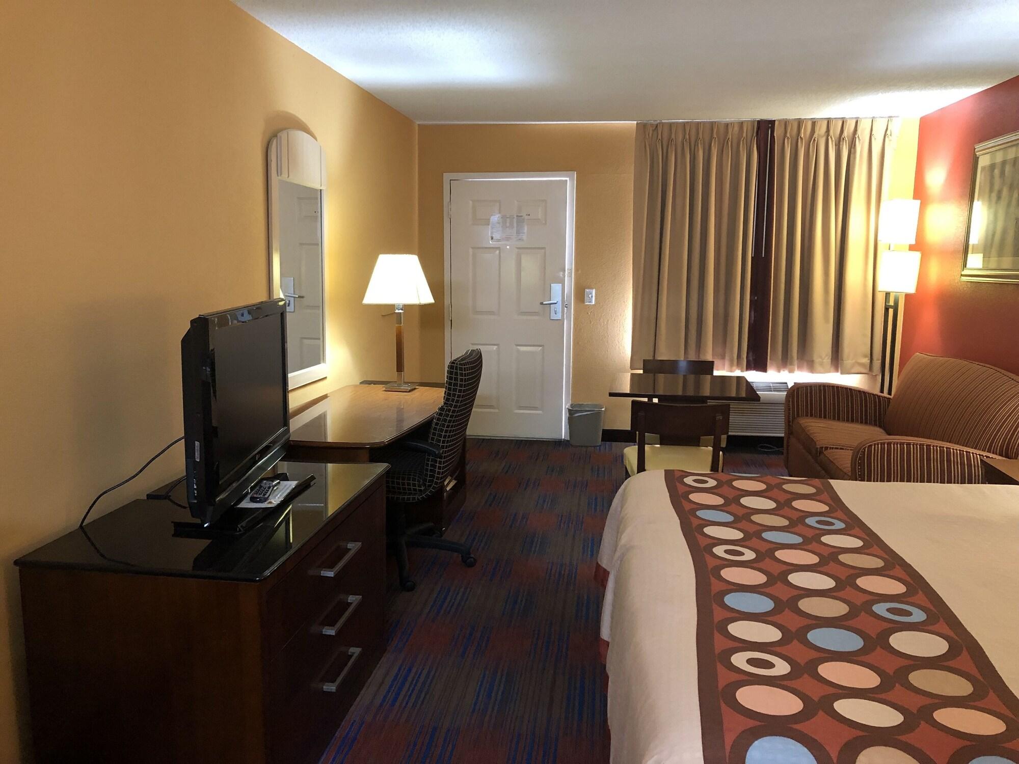 Baymont By Wyndham Richburg - Chester Area Экстерьер фото